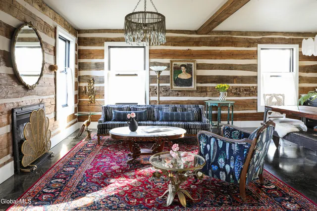 $1,695,000 | 1017 Bruyn Turnpike, Shawangunk, NY 12566