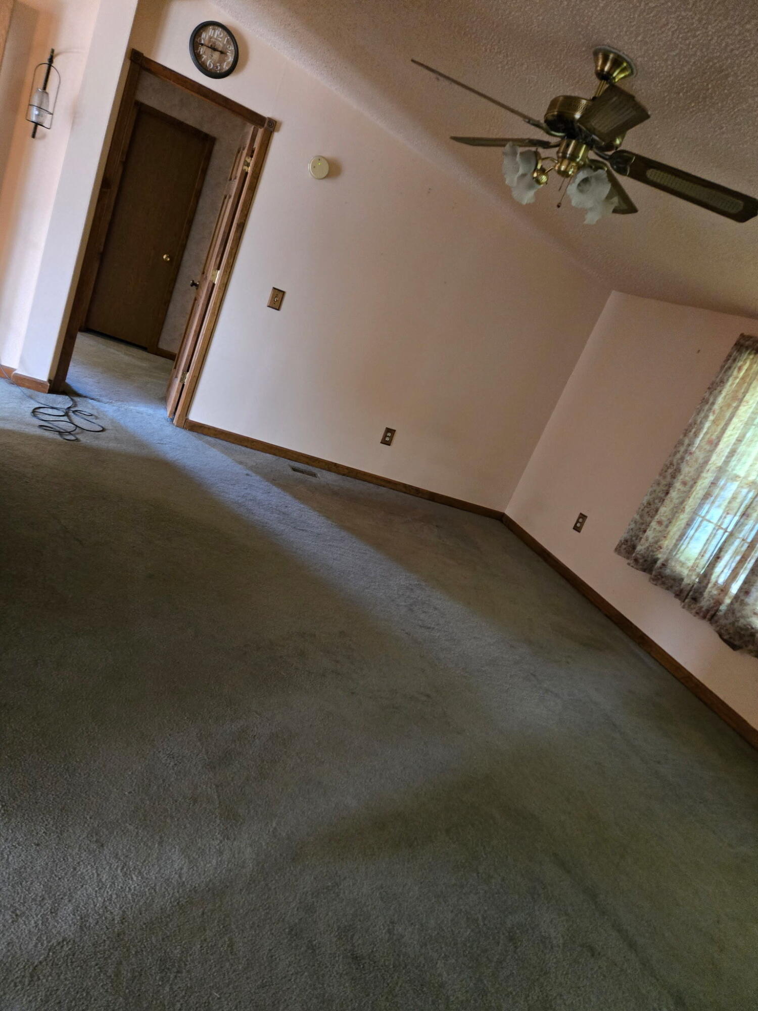 3152 North 50 West Valparaiso, IN 46385 - Photo 6 of 12 a view of a room with gym equipment