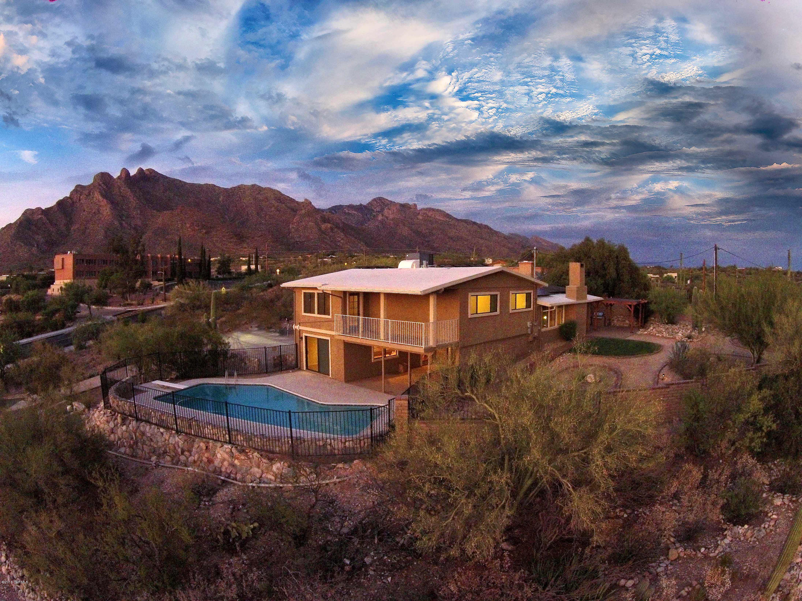 538 East Magee Road Tucson, AZ 85704 - Photo 1 of 36 Gallery Image 1