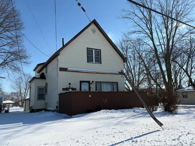 $87,500 | 1012 South 6th Street, Mattoon, IL 61938