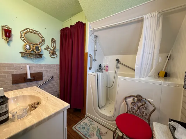 $87,500 | 1012 South 6th Street, Mattoon, IL 61938