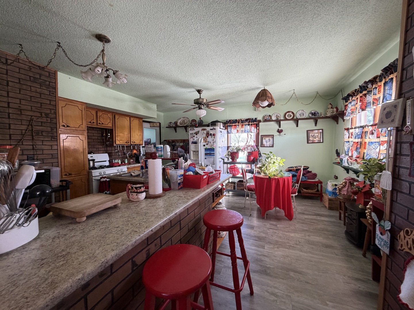 1012 South 6th Street Mattoon, IL 61938 - Photo 8 of 27