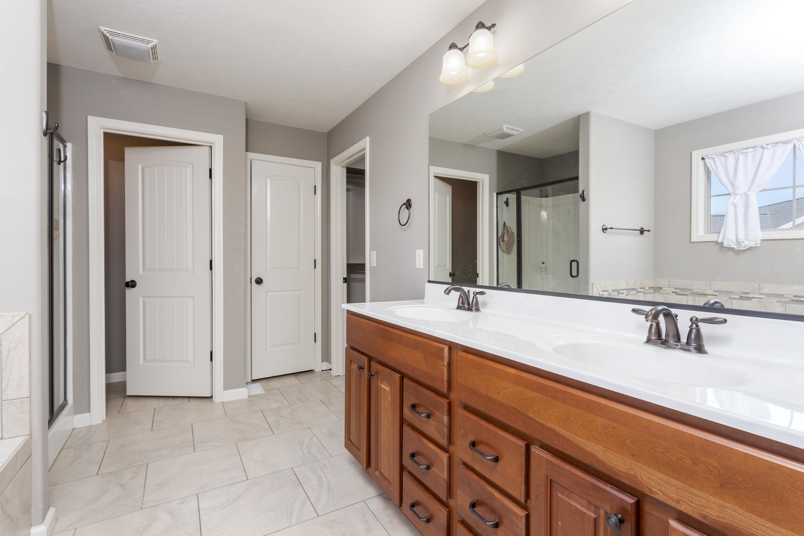 2501 Fieldstone Court Normal, IL 61761 - Photo 30 of 59