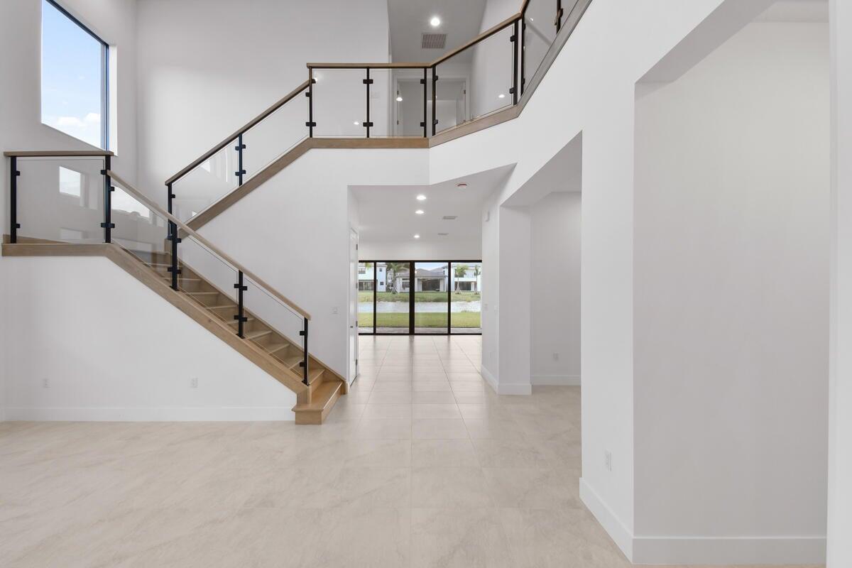 8358 Fishers Is Way Boca Raton, FL 33434 - Photo 13 of 58 20241107235120003538000000-o