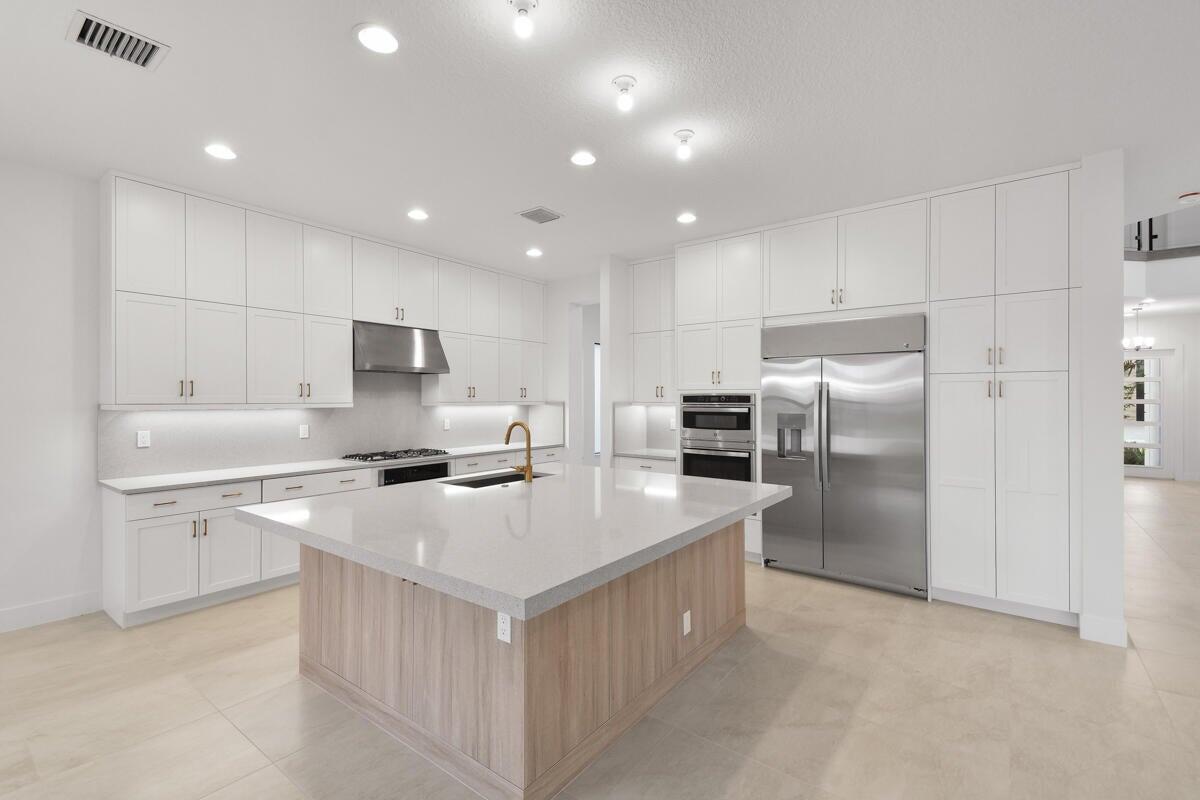 8358 Fishers Is Way Boca Raton, FL 33434 - Photo 18 of 58 20241107235105932502000000-o