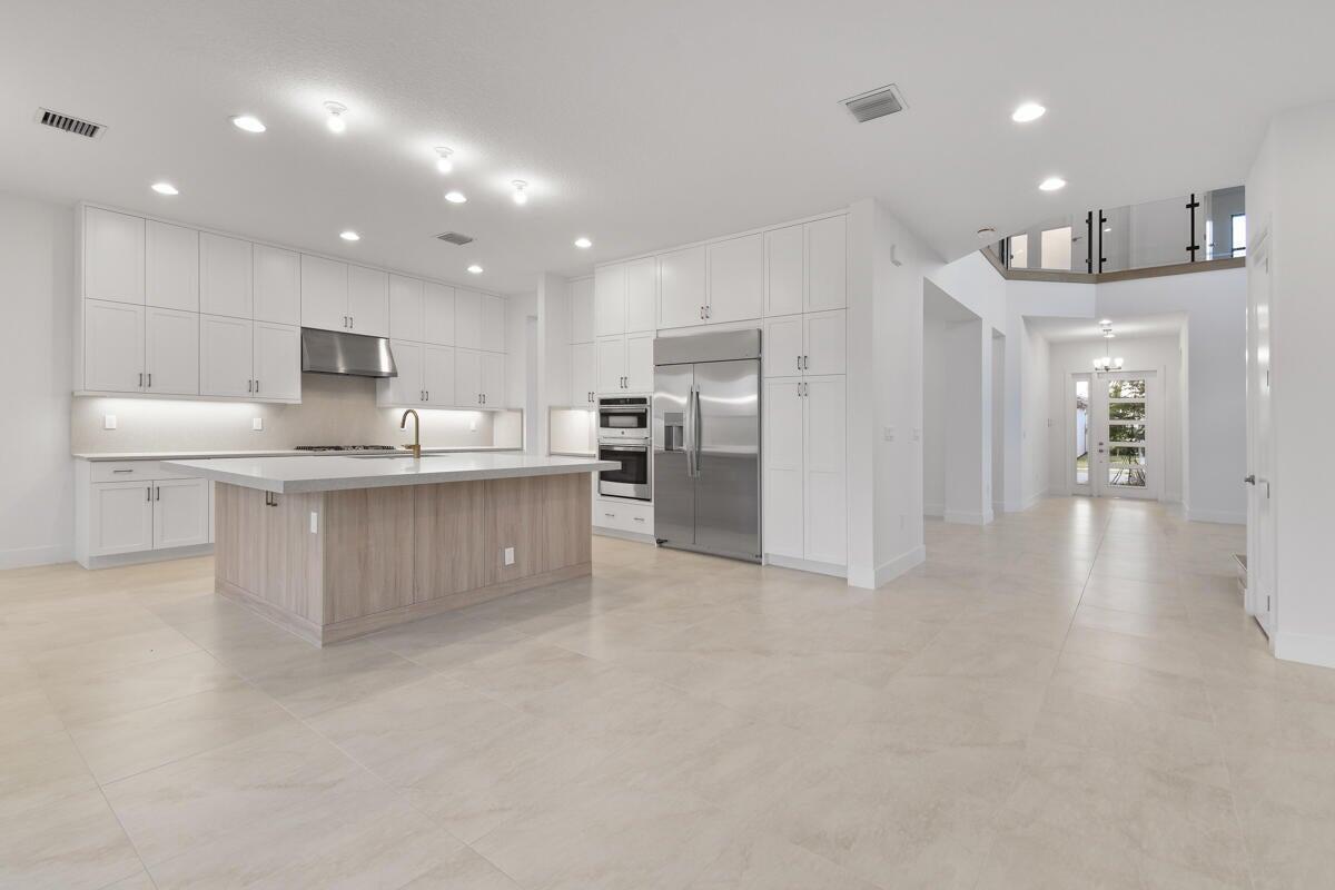 8358 Fishers Is Way Boca Raton, FL 33434 - Photo 20 of 58 20241107235108593230000000-o