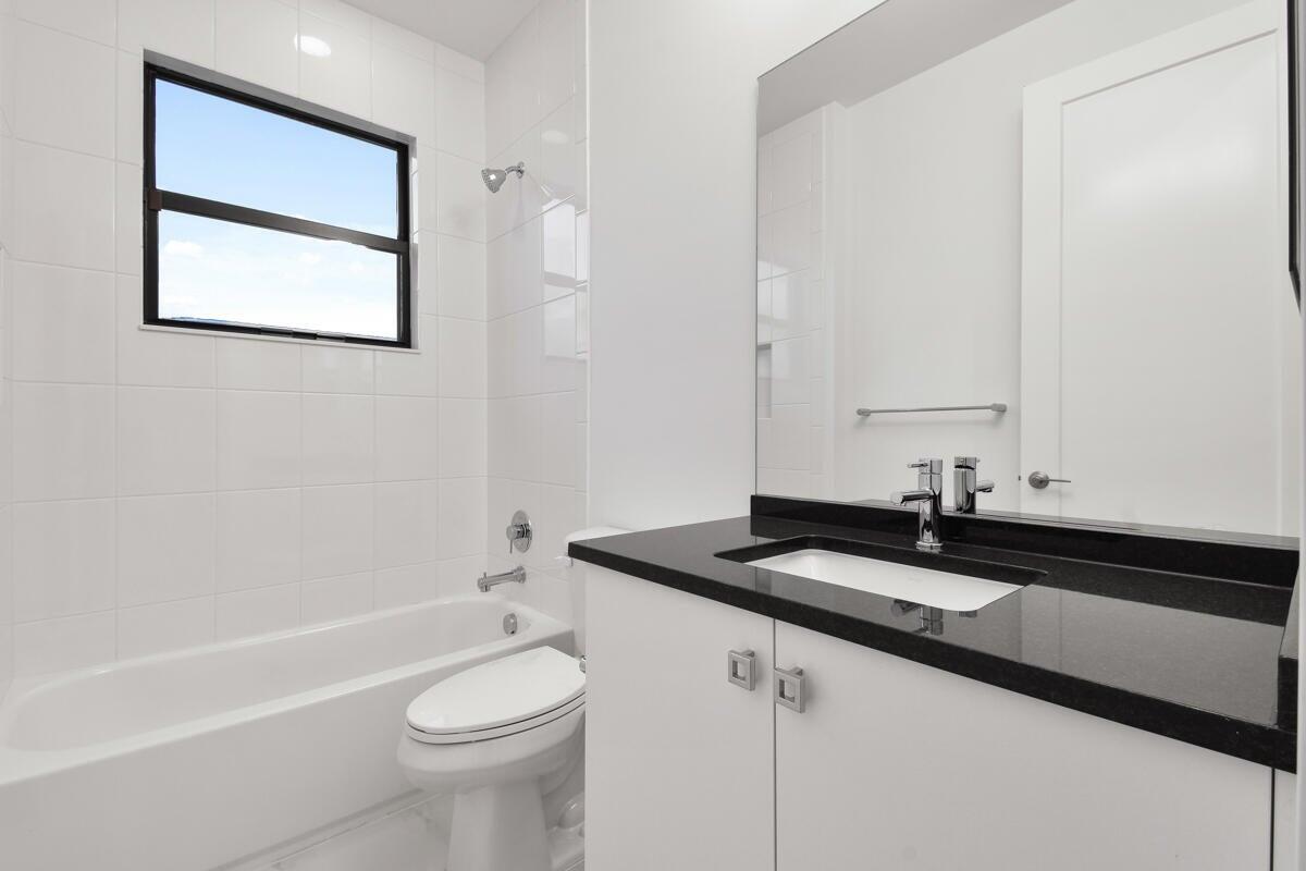 8358 Fishers Is Way Boca Raton, FL 33434 - Photo 22 of 58 20241107235012987698000000-o