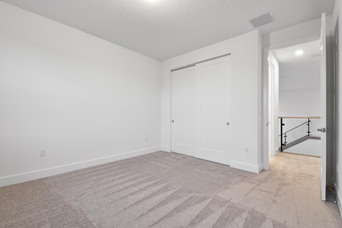 8358 Fishers Is Way Boca Raton, FL 33434 - Photo 23 of 58 20241107235014802127000000-o