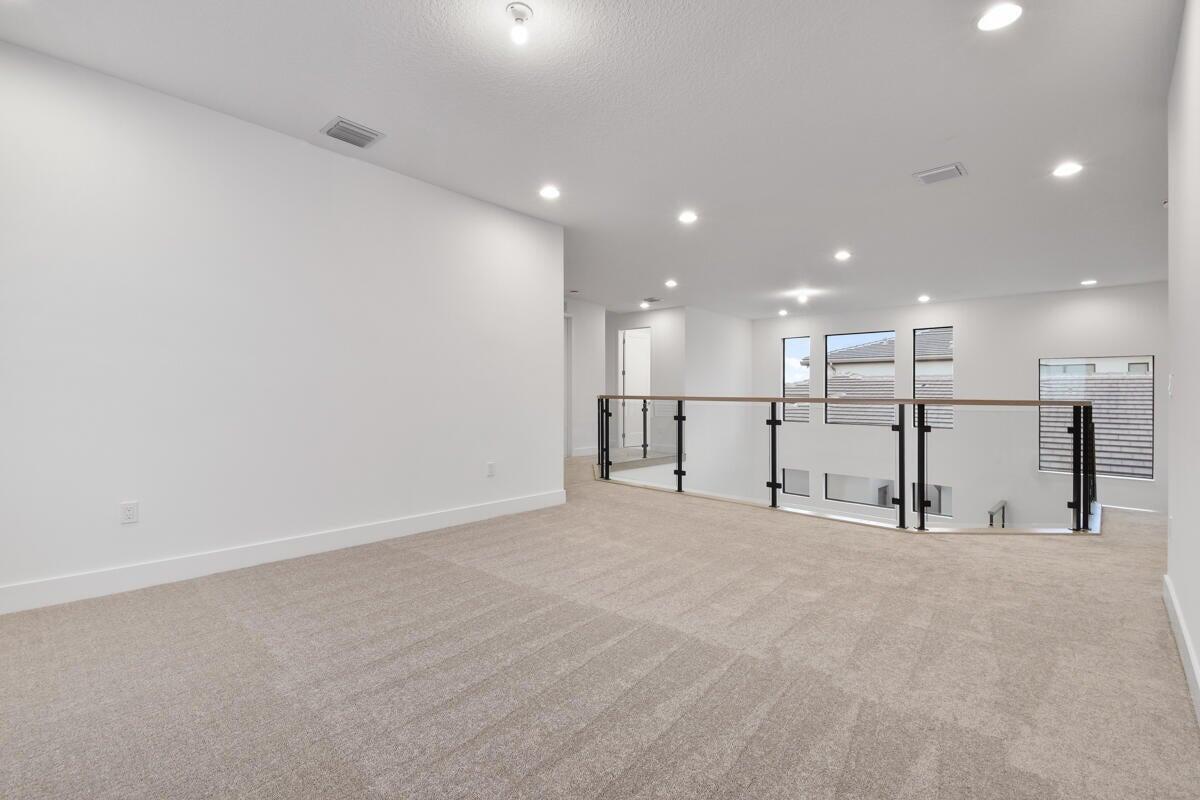 8358 Fishers Is Way Boca Raton, FL 33434 - Photo 28 of 58 20241107235024350915000000-o