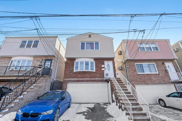 $1,650 | 5712 Broadway, Unit 1, West New York, NJ 07093