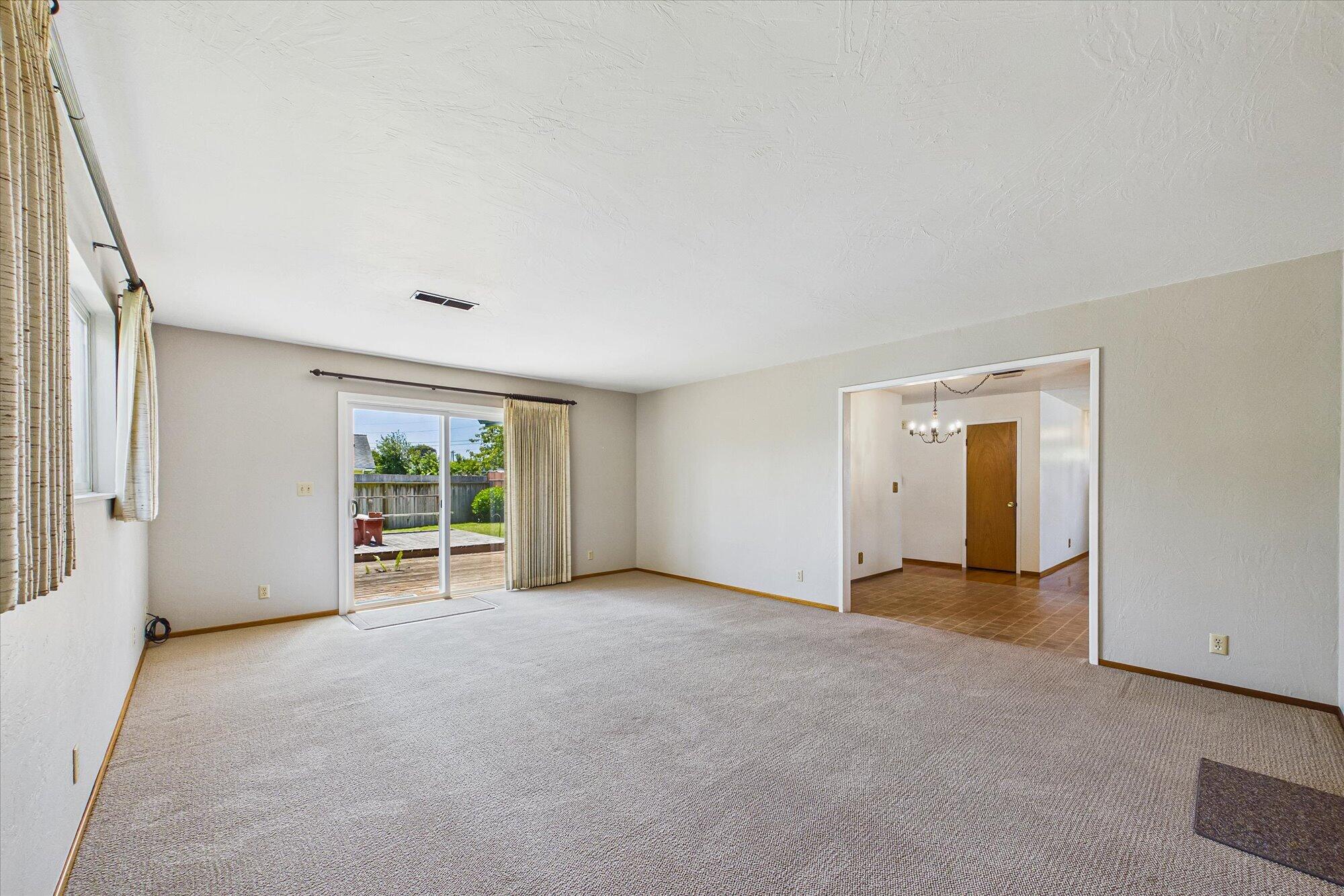 2117 11th Street Arcata, CA 95521 - Photo 6 of 41