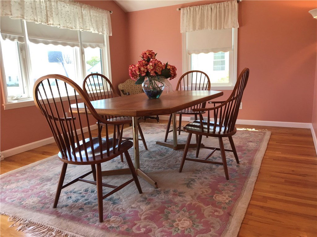 21 Rocco Avenue Pawtucket, RI 02860 - Photo 8 of 32 Gallery Image 8