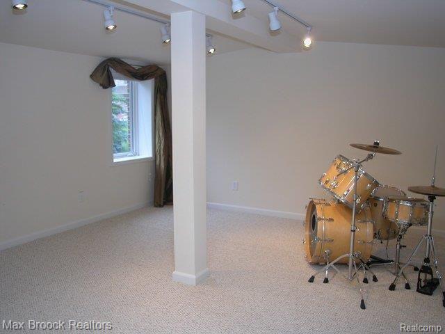 3920 Elk Drive Rochester, MI 48306 - Photo 20 of 25 SOUNDPROOF ROOM