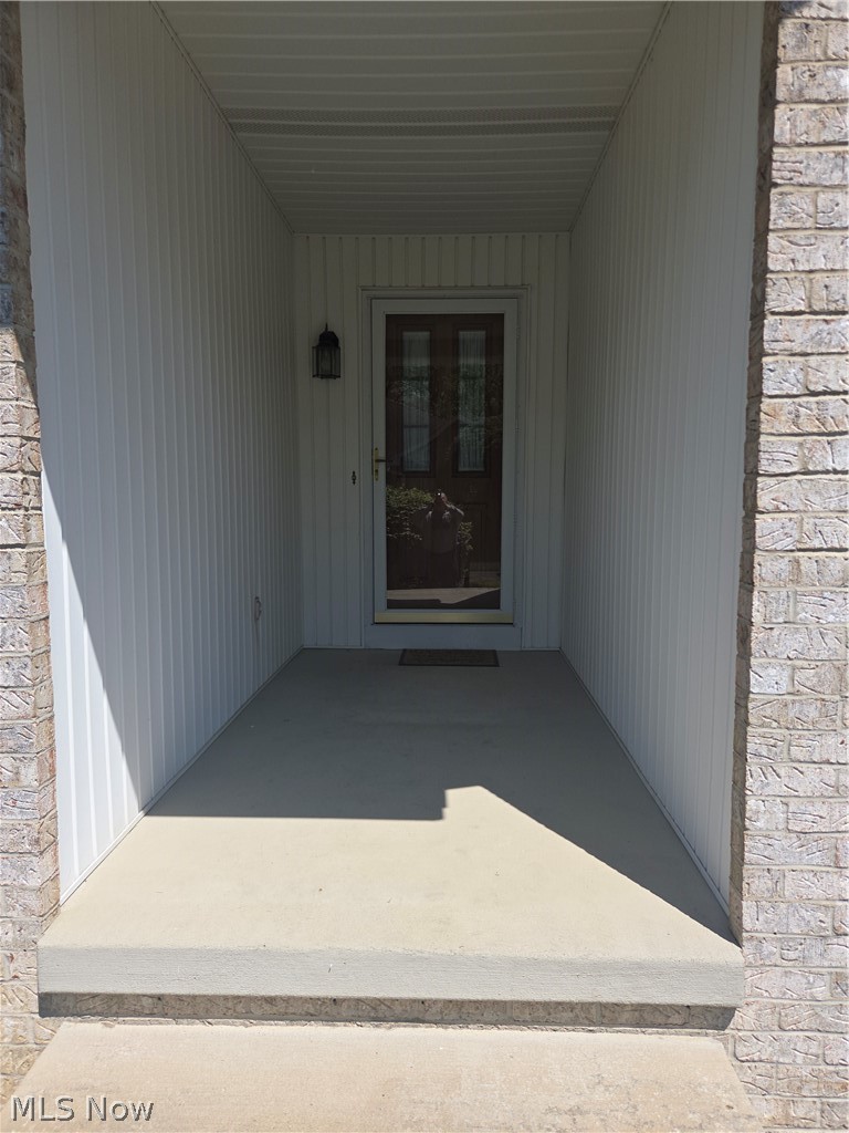 193 Mathews Road Youngstown, OH 44512 - Photo 5 of 50