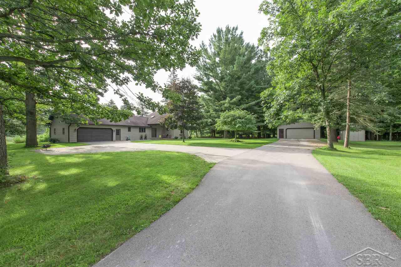 3201 Pomranky Road Midland, MI 48640 - Photo 1 of 29 Front View