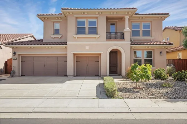 $1,095,000 | 3821 Castellina Way, Manteca, CA 95337