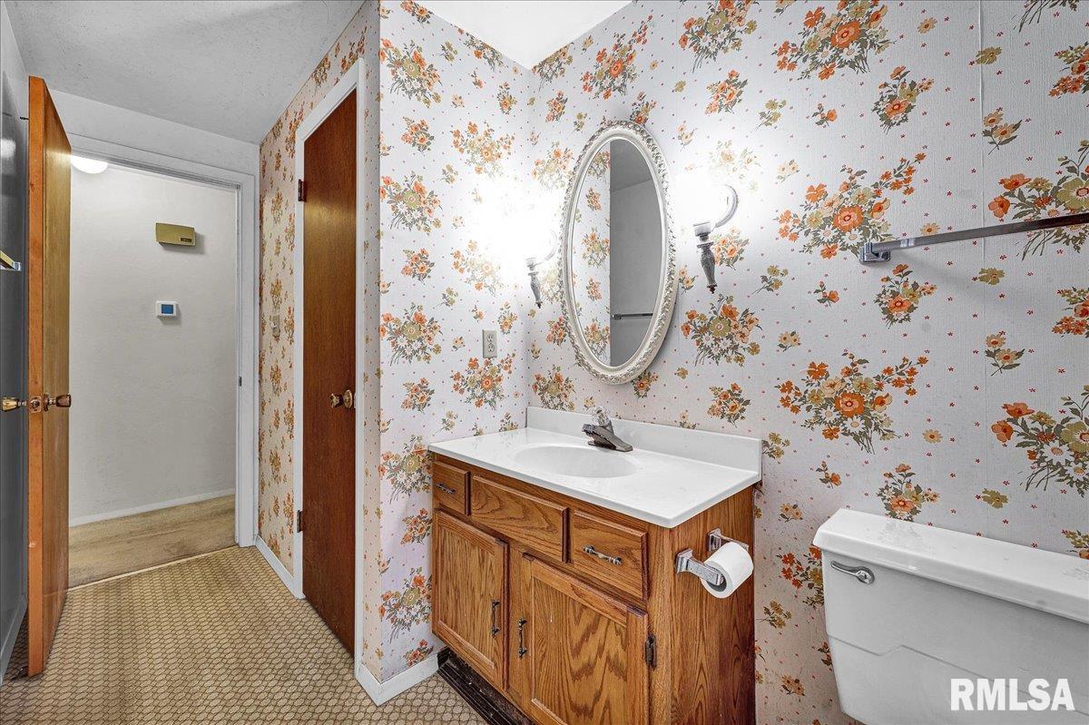 1315 Millpoint Road East Peoria, IL 61611 - Photo 17 of 29 Gallery Image 17