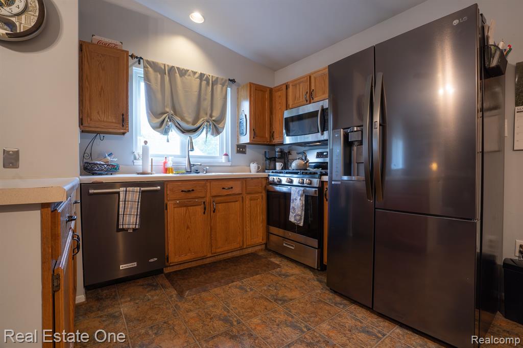 3095 York Road Rochester Hills, MI 48309 - Photo 19 of 45
