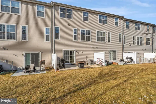 $389,000 | 159 Acorn Drive, Mount Royal, NJ 08061