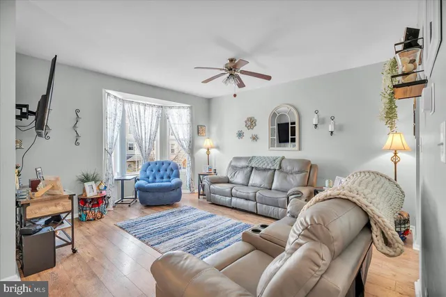 $389,000 | 159 Acorn Drive, Mount Royal, NJ 08061