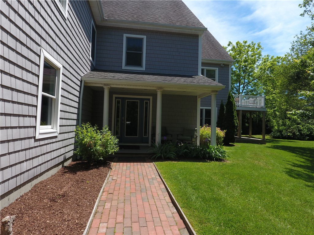 51 Glendale Road Narragansett, RI 02882 - Photo 5 of 50