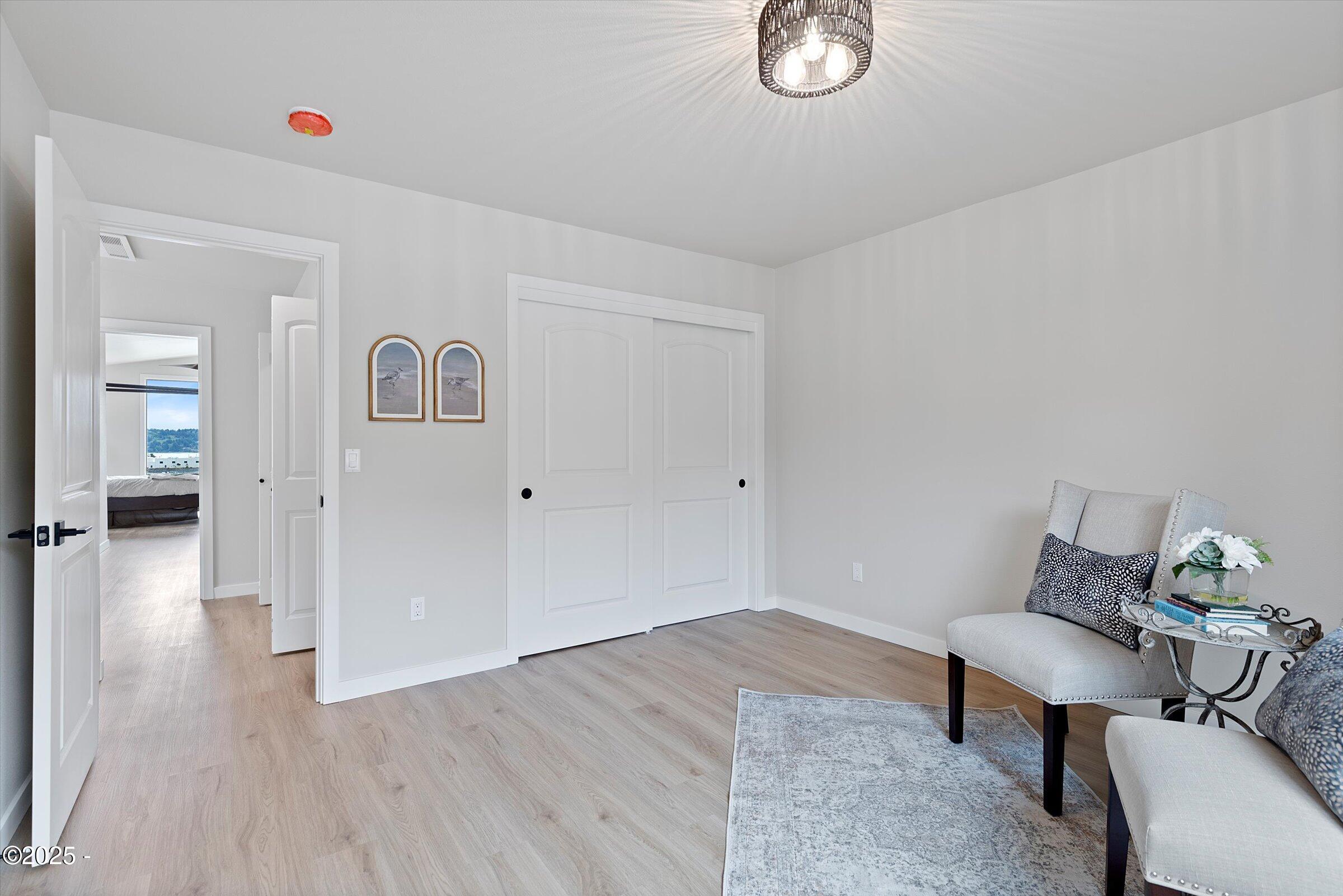 811 Southwest 13th Street, Unit 4 Newport, OR 97365 - Photo 24 of 50 20-IMG_5811