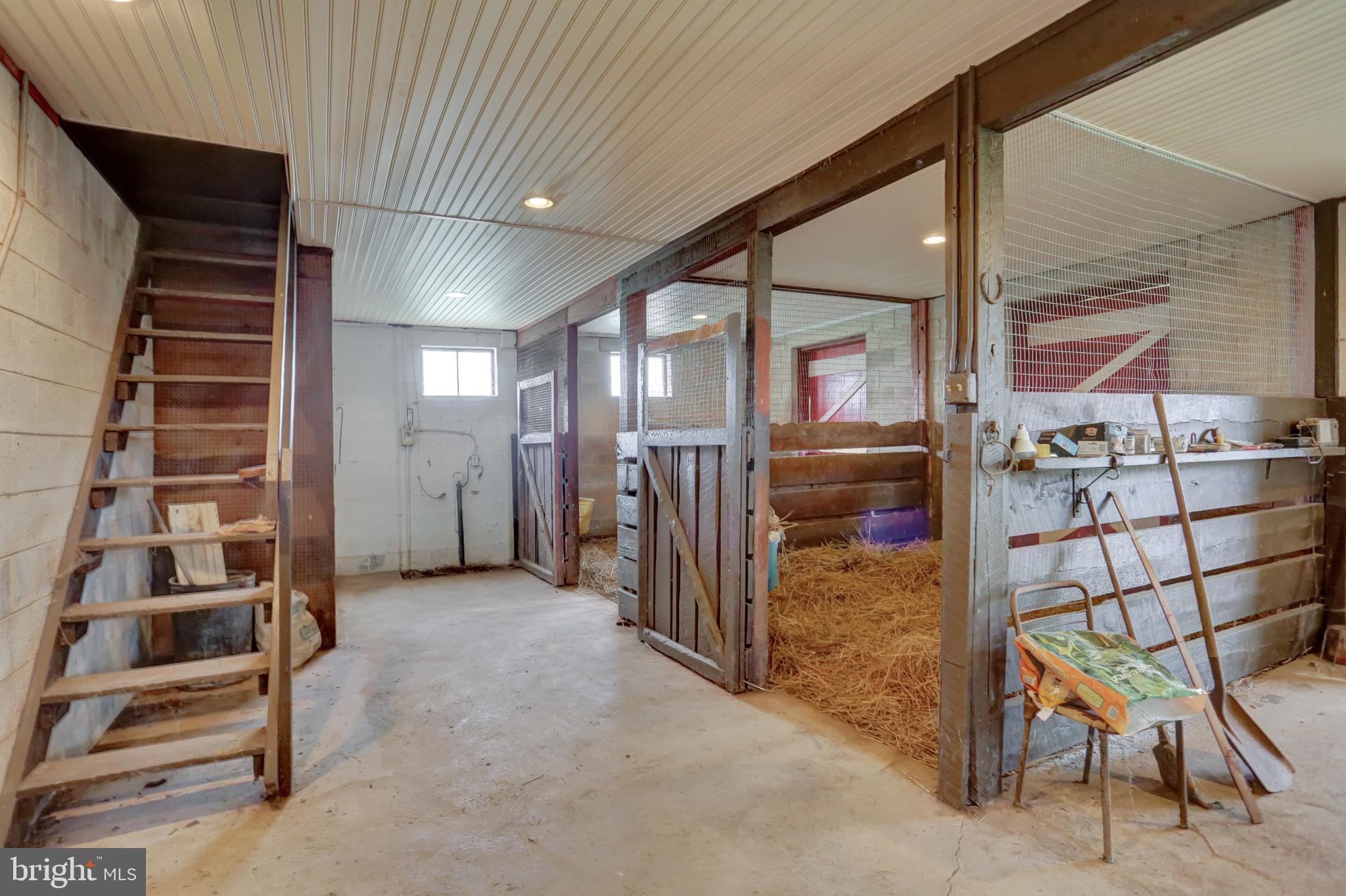 7429 Sterling Road Harrisburg, PA 17112 - Photo 13 of 51 Gallery Image 13