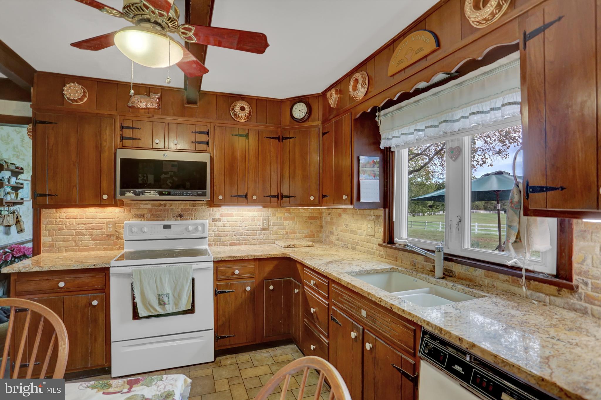7429 Sterling Road Harrisburg, PA 17112 - Photo 22 of 51 Gallery Image 22