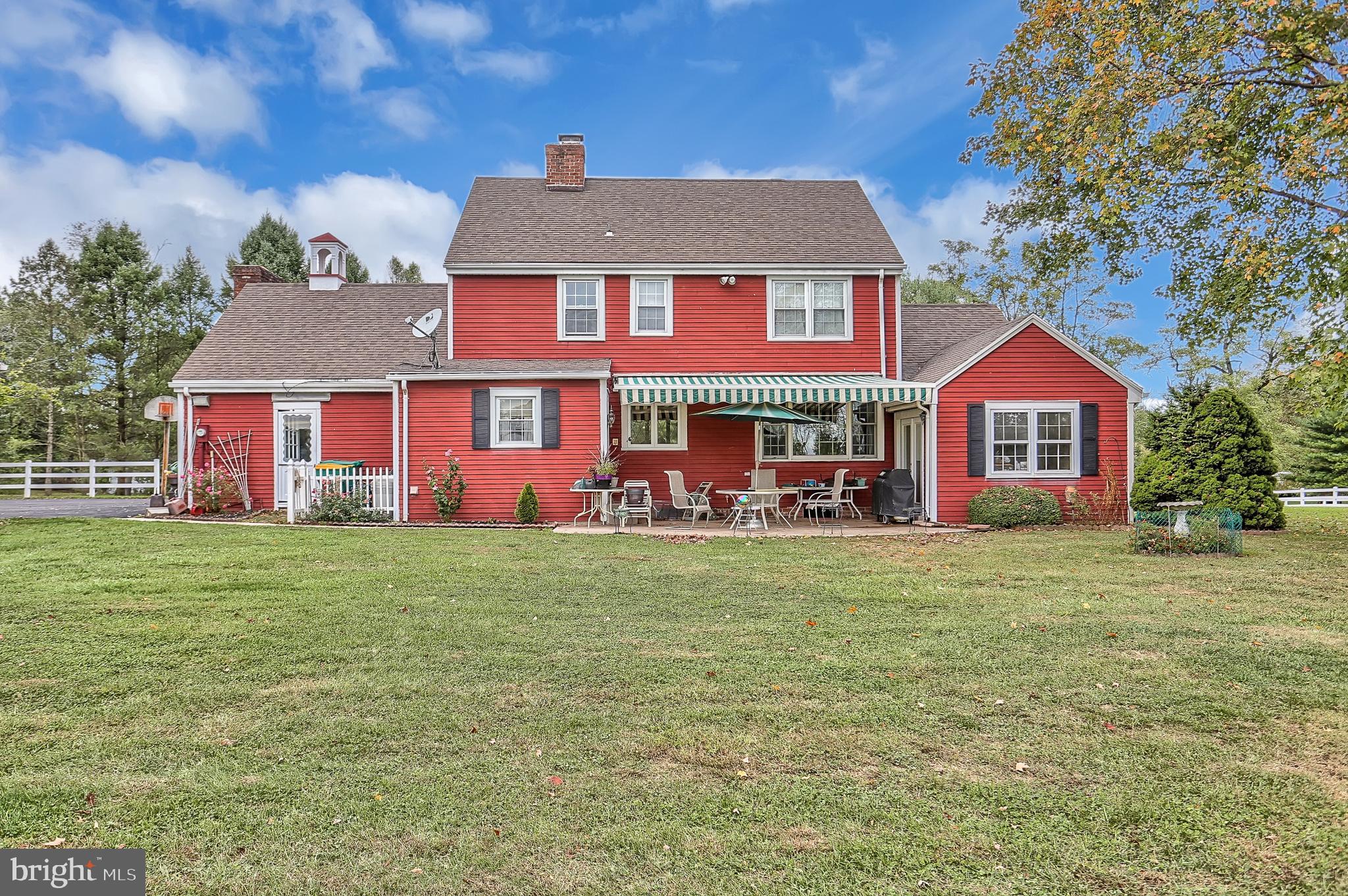 7429 Sterling Road Harrisburg, PA 17112 - Photo 5 of 51 Gallery Image 5
