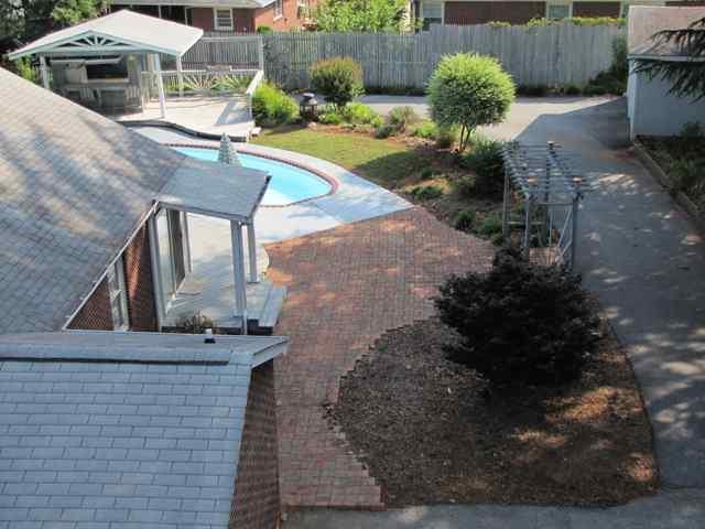 805 South Oak Street Seneca, SC 29678 - Photo 28 of 34