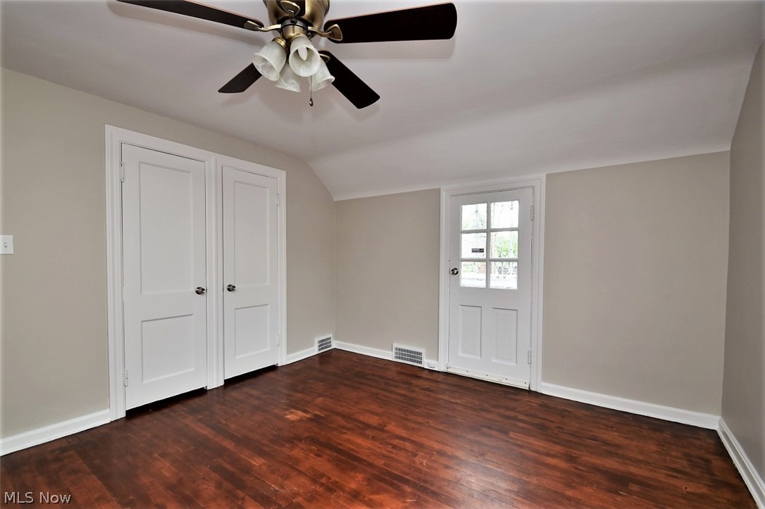 3797 Bainbridge Road Cleveland Heights, OH 44118 - Photo 25 of 35