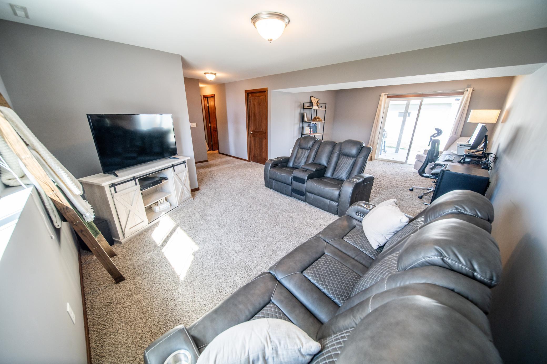 4820 Spire Lane Northwest Rochester, MN 55901 - Photo 19 of 36