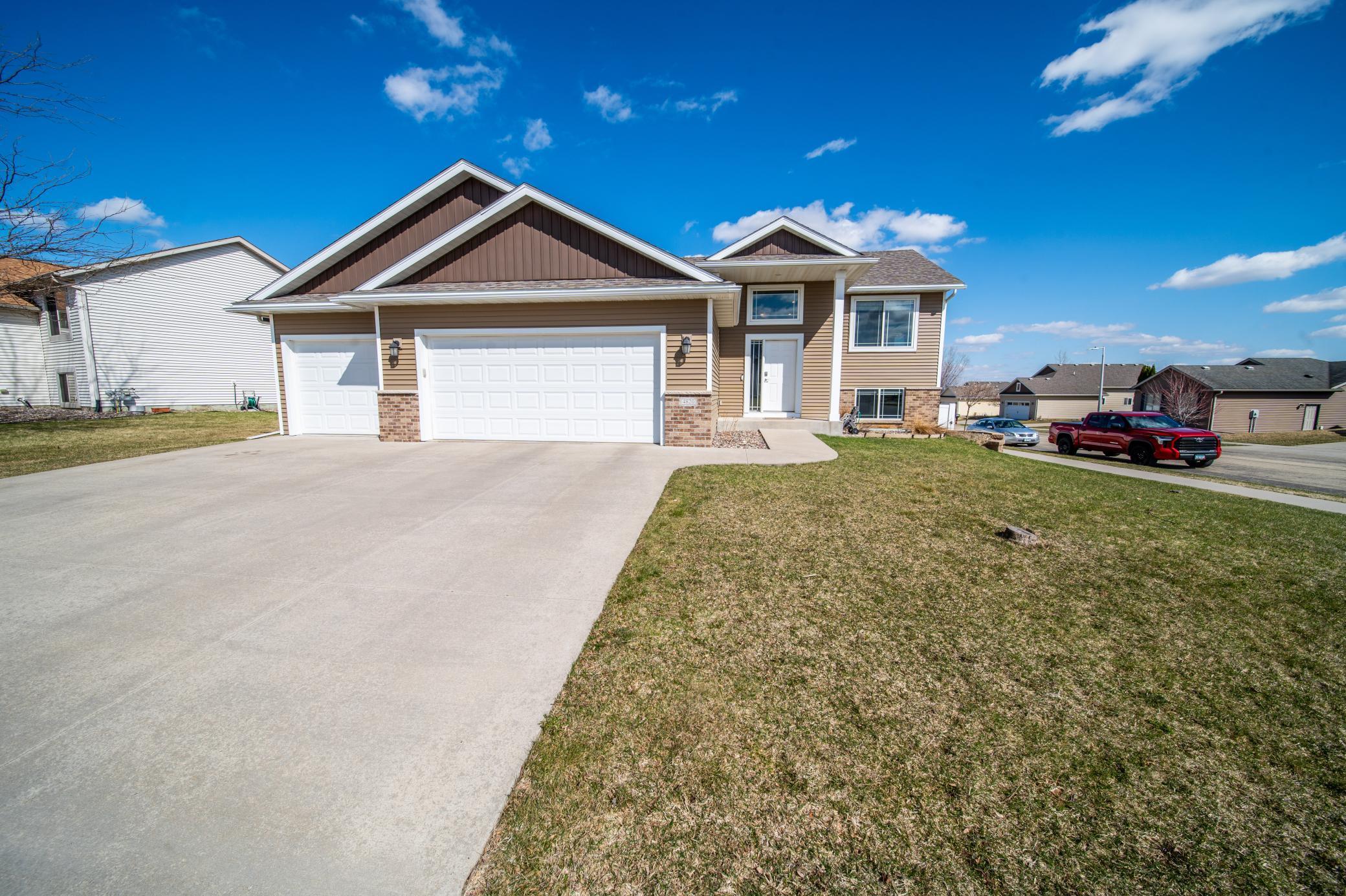 4820 Spire Lane Northwest Rochester, MN 55901 - Photo 2 of 36