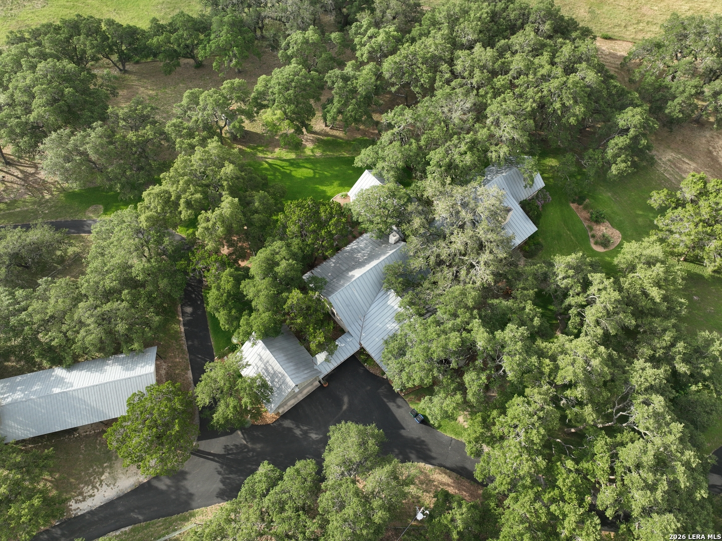 122 Woodland Ranch Road Boerne, TX 78015 - Photo 3 of 66
