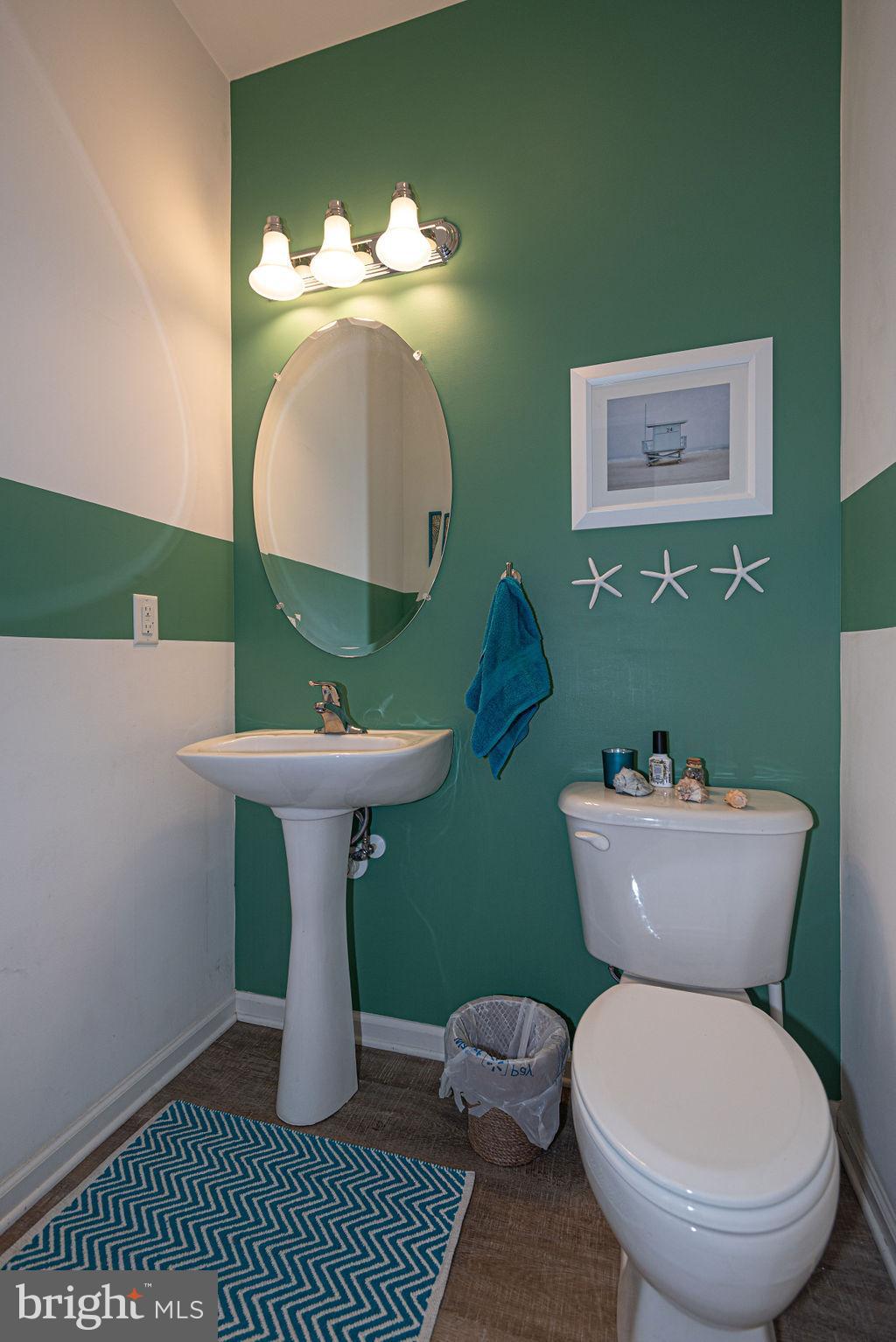 400 William Street, Unit 6 Berlin, MD 21811 - Photo 20 of 60 First Half Bath