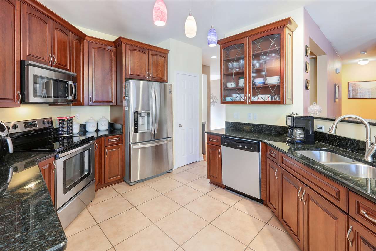 3297 Bellingrath Drive Foley, AL 36535 - Photo 6 of 15 Kitchen