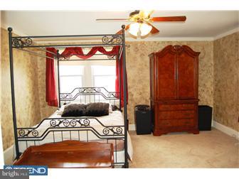 7511 Parkview Road Upper Darby, PA 19082 - Photo 7 of 12 Bedroom - Main