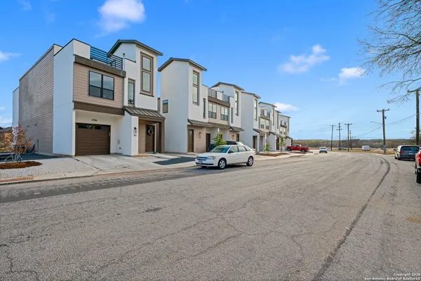 $1,695 | 5146 Kelwood Street, Unit 101, San Antonio, TX 78250
