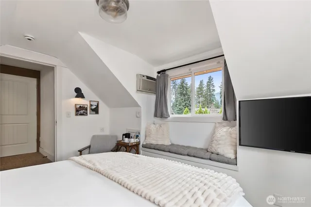 $1,550,000 | 1112 Commercial Street, Leavenworth, WA 98826