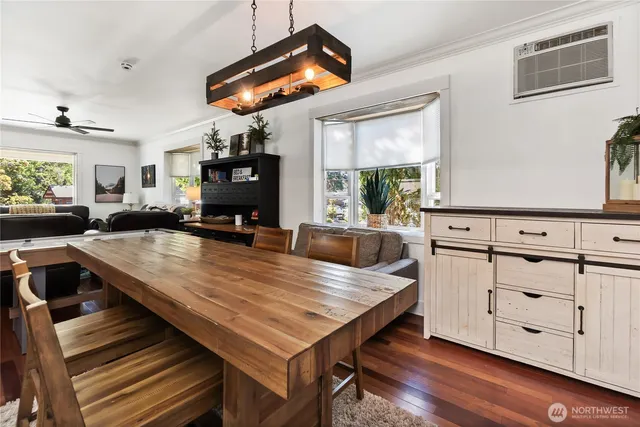 $1,550,000 | 1112 Commercial Street, Leavenworth, WA 98826