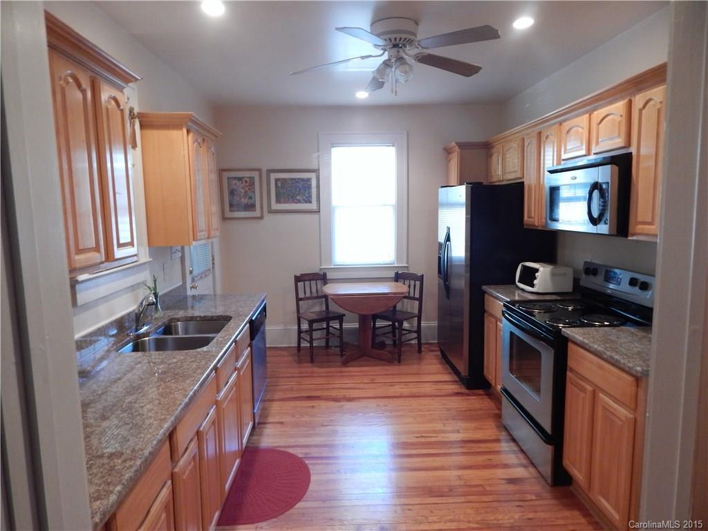 324 Grandin Road Charlotte, NC 28208 - Photo 7 of 14 Gallery Image 7