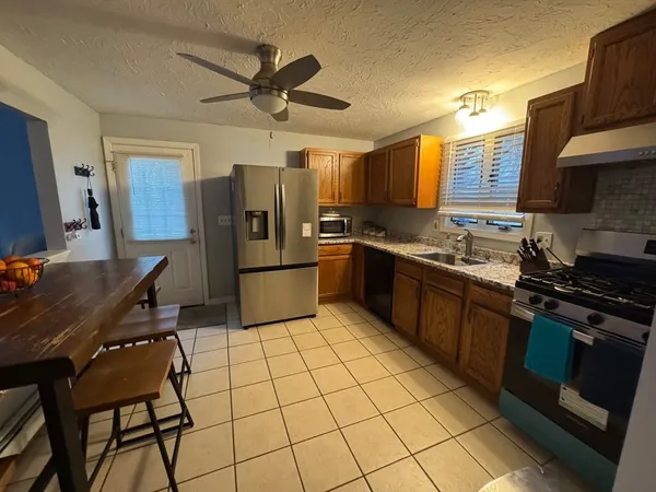 $395,000 | 117 St Andre Drive, Uxbridge, MA 01569