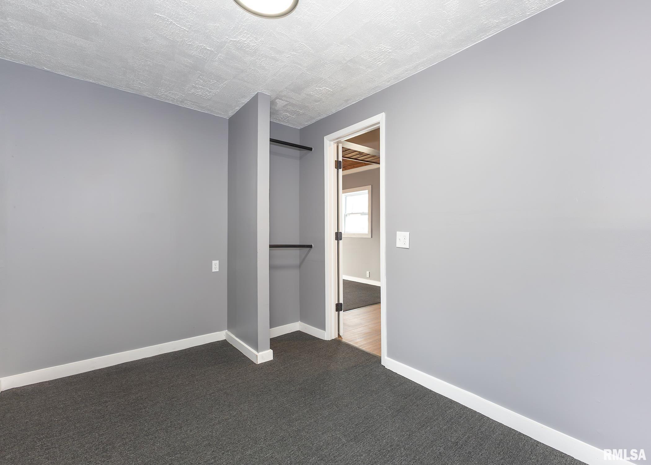 502 7th Avenue Camanche, IA 52730 - Photo 11 of 23