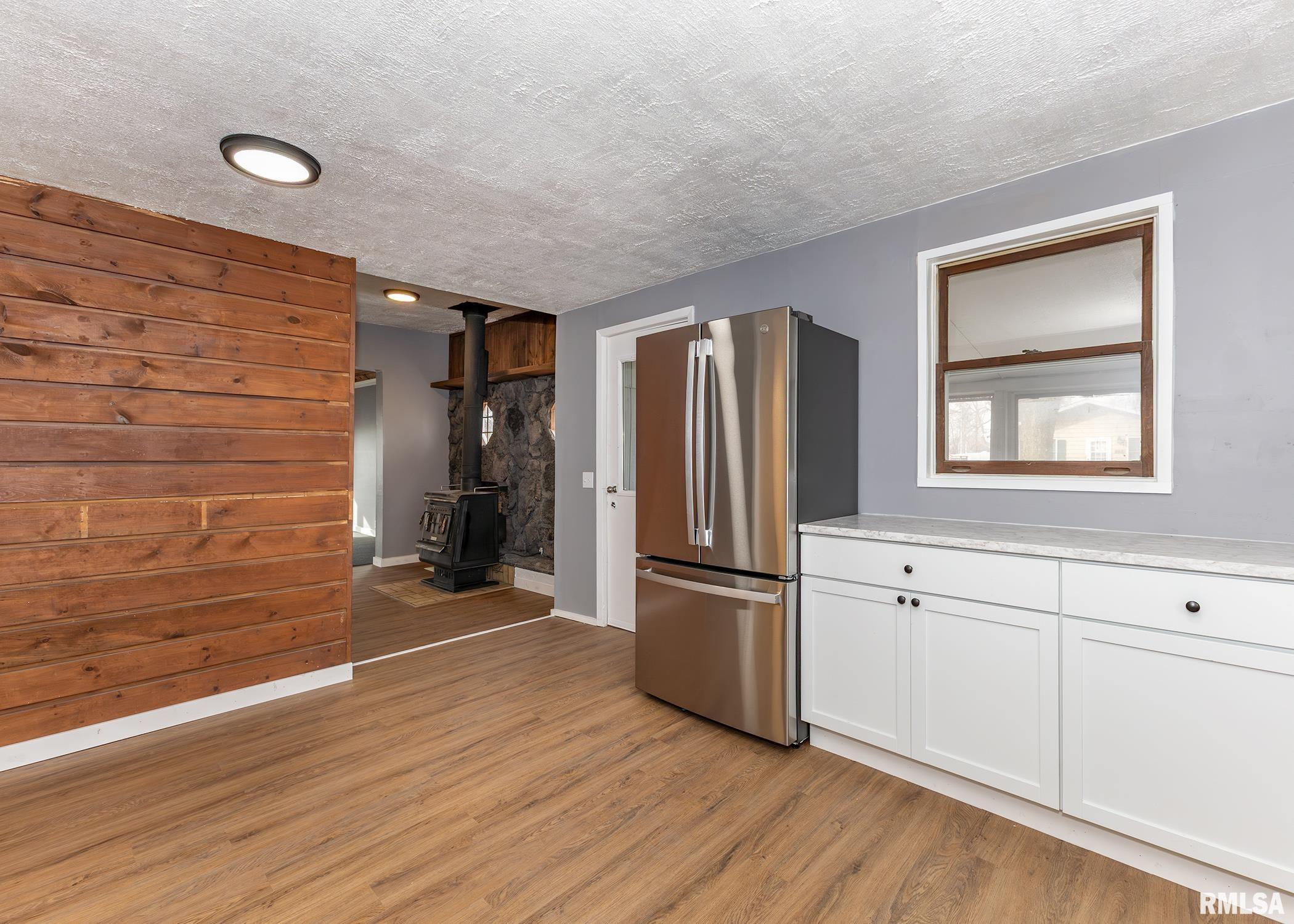 502 7th Avenue Camanche, IA 52730 - Photo 14 of 23