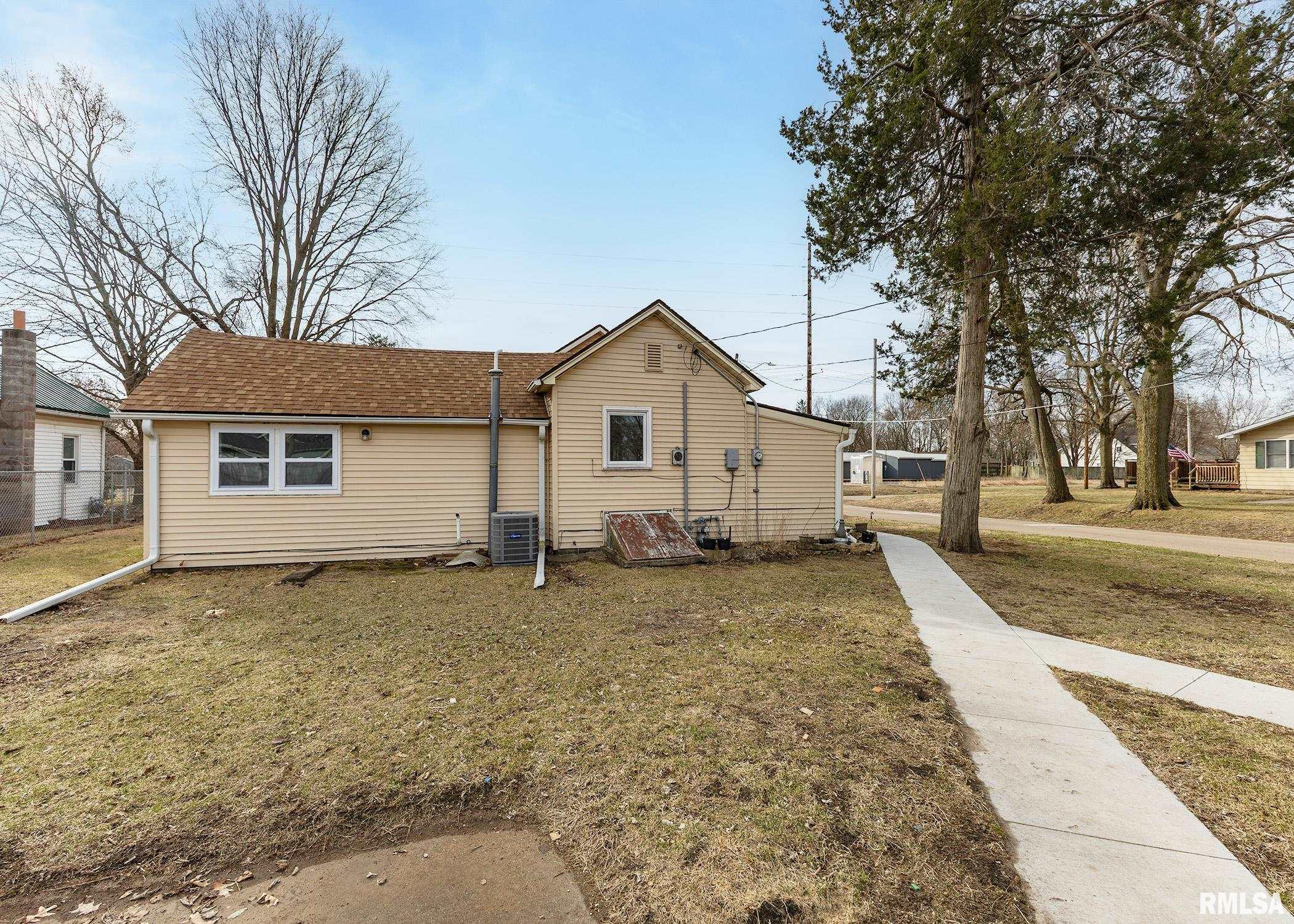 502 7th Avenue Camanche, IA 52730 - Photo 22 of 23