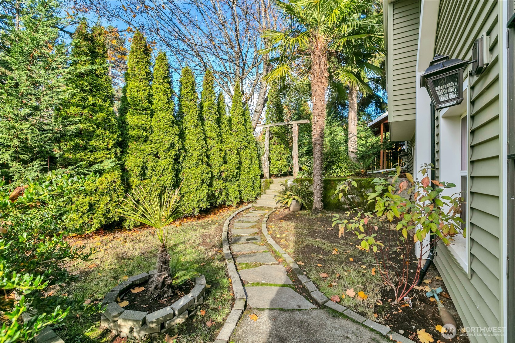 1547 Southwest Myrtle Street Seattle, WA 98106 - Photo 31 of 40 a view of a garden