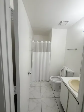 $2,000 | 6606 Dockside Circle, Greenacres, FL 33463