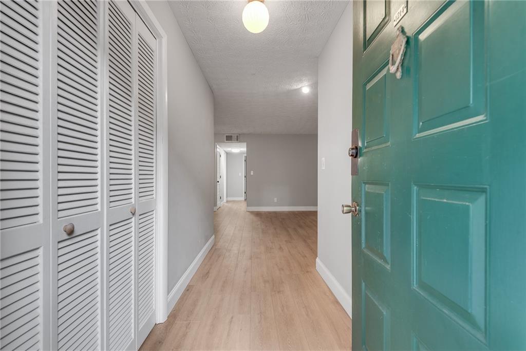 1214 Wynnes Ridge Circle Southeast Marietta, GA 30067 - Photo 2 of 24 a view of a bathroom