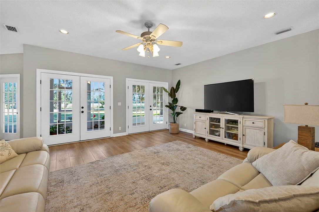 138 River Ridge Road Brunswick, GA 31523 - Photo 5 of 46