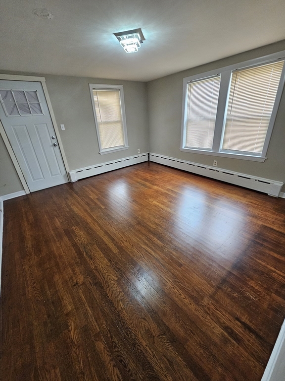 39 Lake Street Webster, MA 01570 - Photo 13 of 42